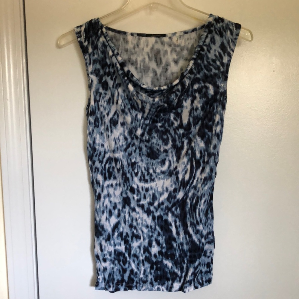 Tahari sleeveless deep cowl neck shirt, XS blue/white animal print, Rayon